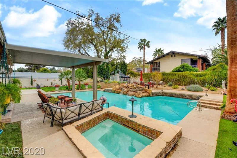 1804 Chapman, Las Vegas, NV 89104