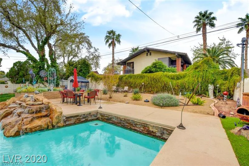 1804 Chapman, Las Vegas, NV 89104