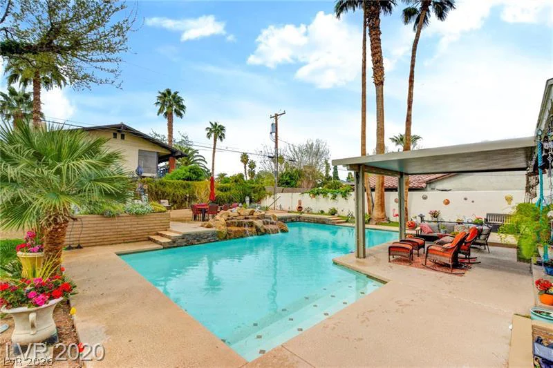 1804 Chapman, Las Vegas, NV 89104