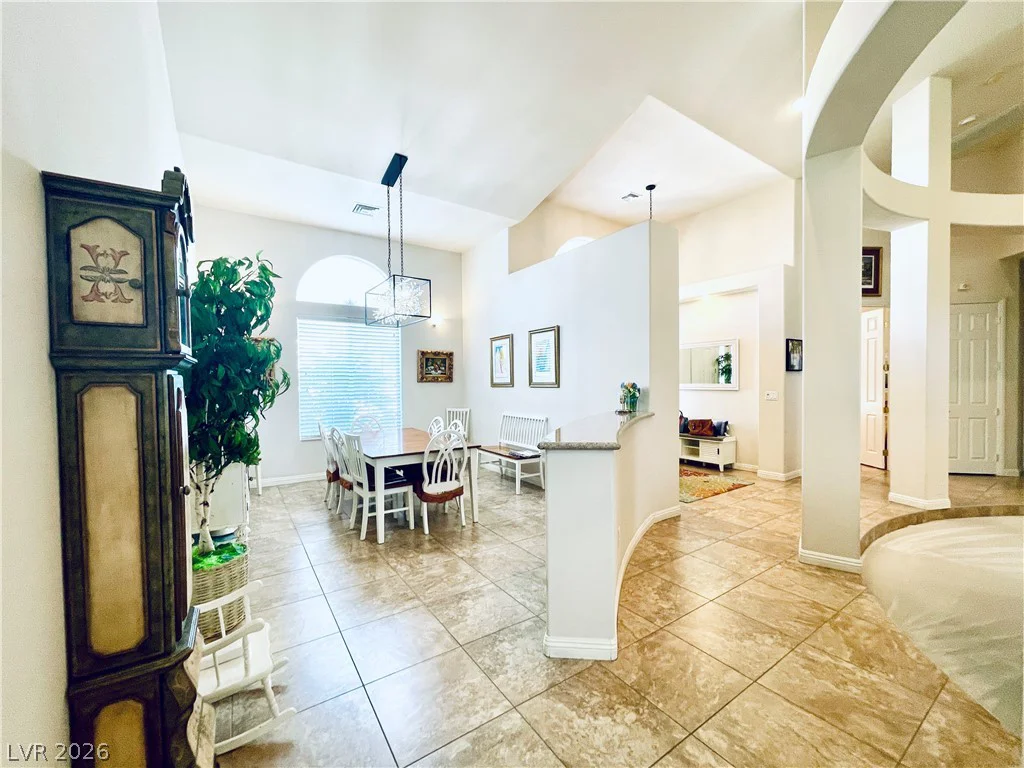 6165 Misty Brook, Las Vegas, NV 89149