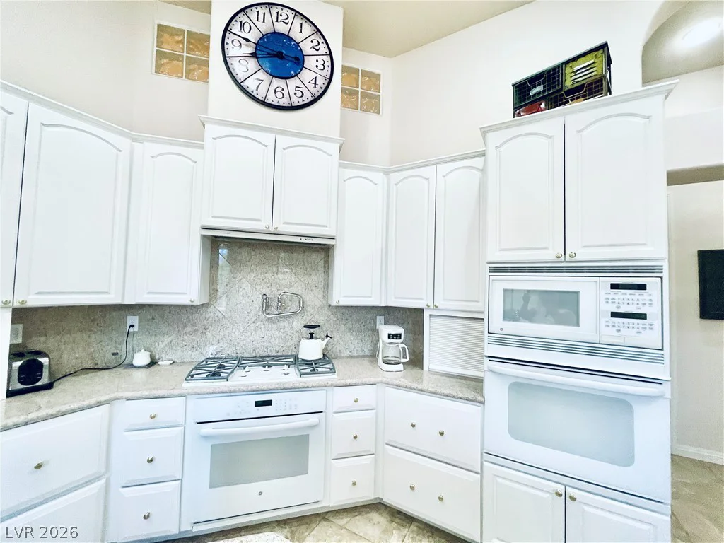 6165 Misty Brook, Las Vegas, NV 89149