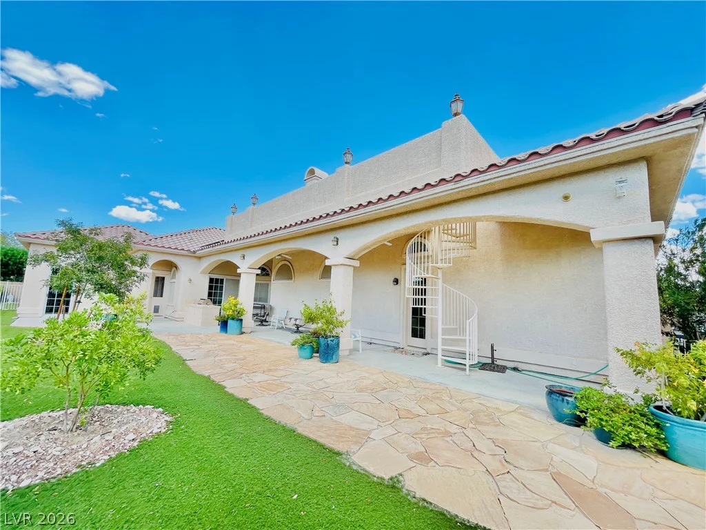 6165 Misty Brook, Las Vegas, NV 89149