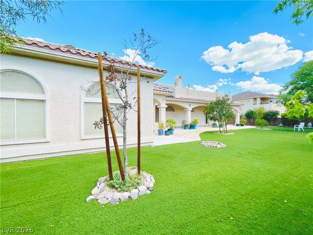 6165 Misty Brook, Las Vegas, NV 89149