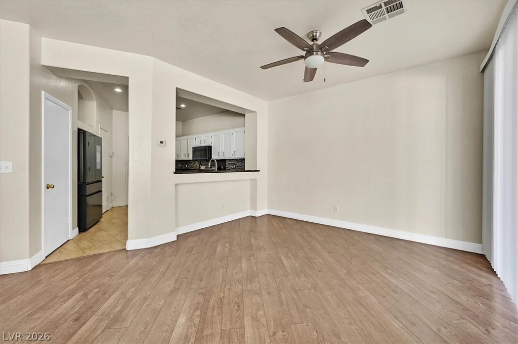 8516 Sonnet, Las Vegas, NV 89147
