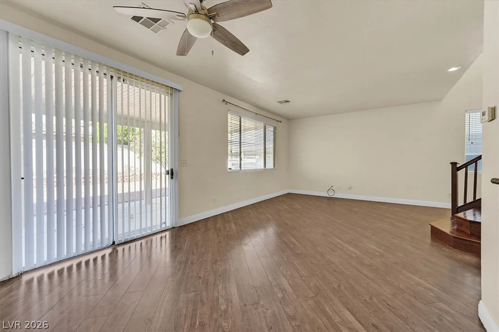 8516 Sonnet, Las Vegas, NV 89147