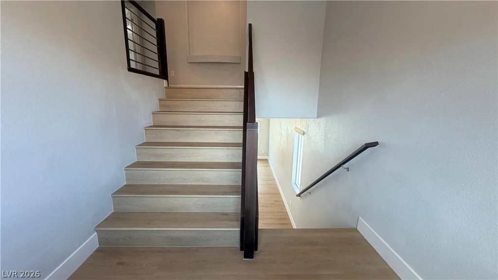 5718 Woodchester, Las Vegas, NV 89139