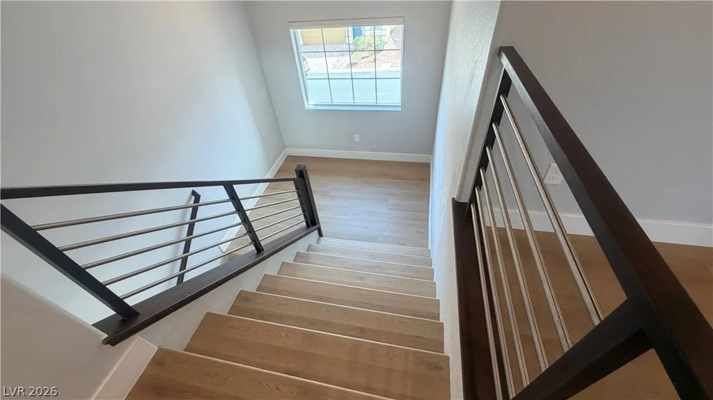 5718 Woodchester, Las Vegas, NV 89139