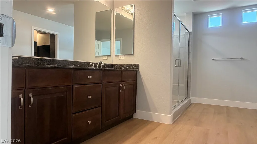 5718 Woodchester, Las Vegas, NV 89139