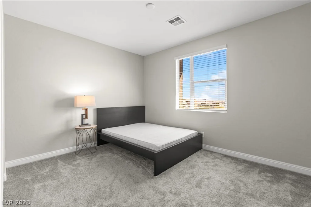 11676 Hamilton Lake, Las Vegas, NV 89138