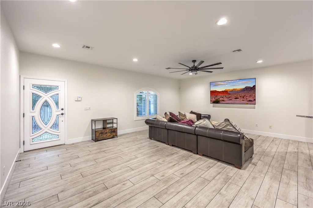9390 Stange, Las Vegas, NV 89129