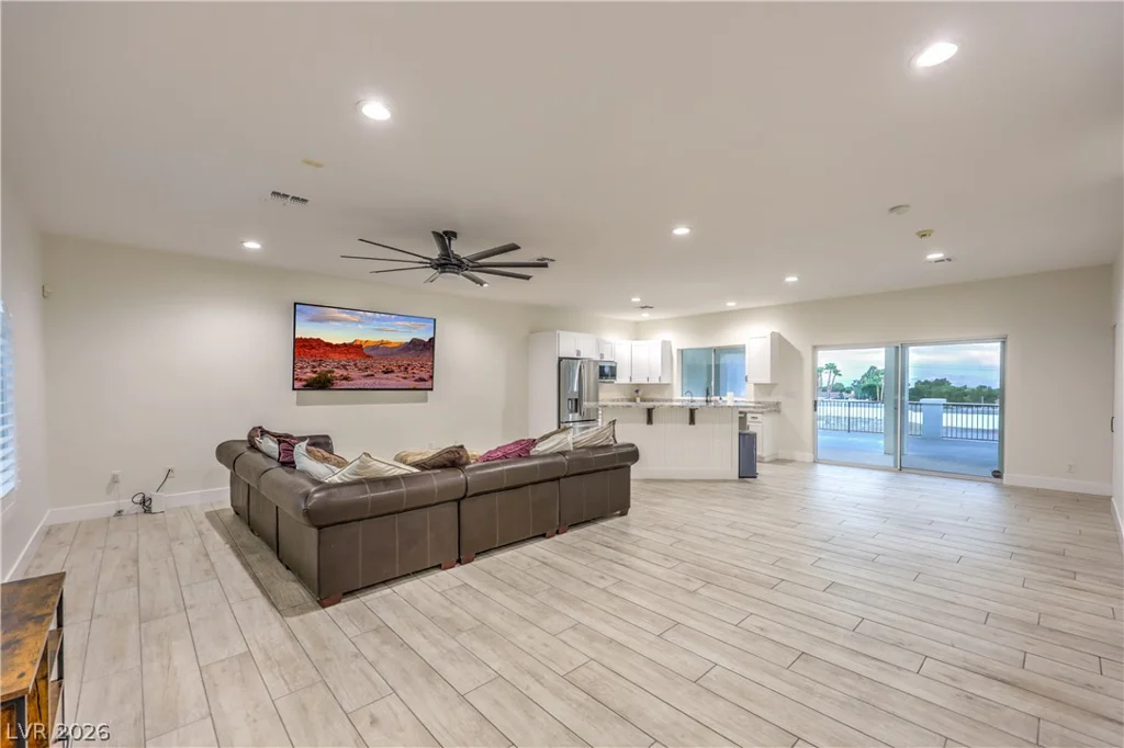 9390 Stange, Las Vegas, NV 89129