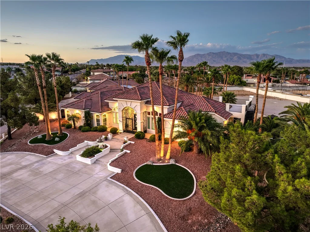 9390 Stange, Las Vegas, NV 89129