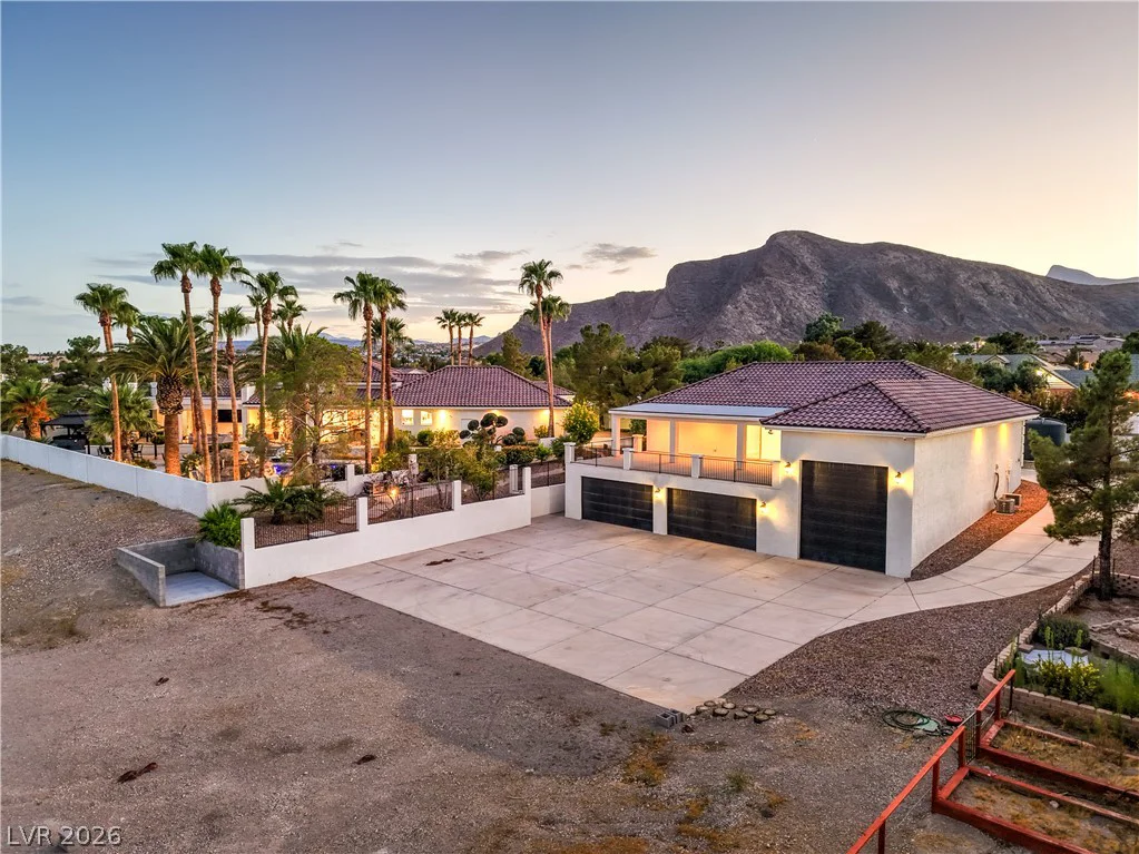 9390 Stange, Las Vegas, NV 89129