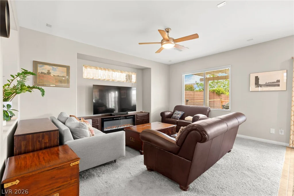 6172 Whitelion Walk, Las Vegas, NV 89148