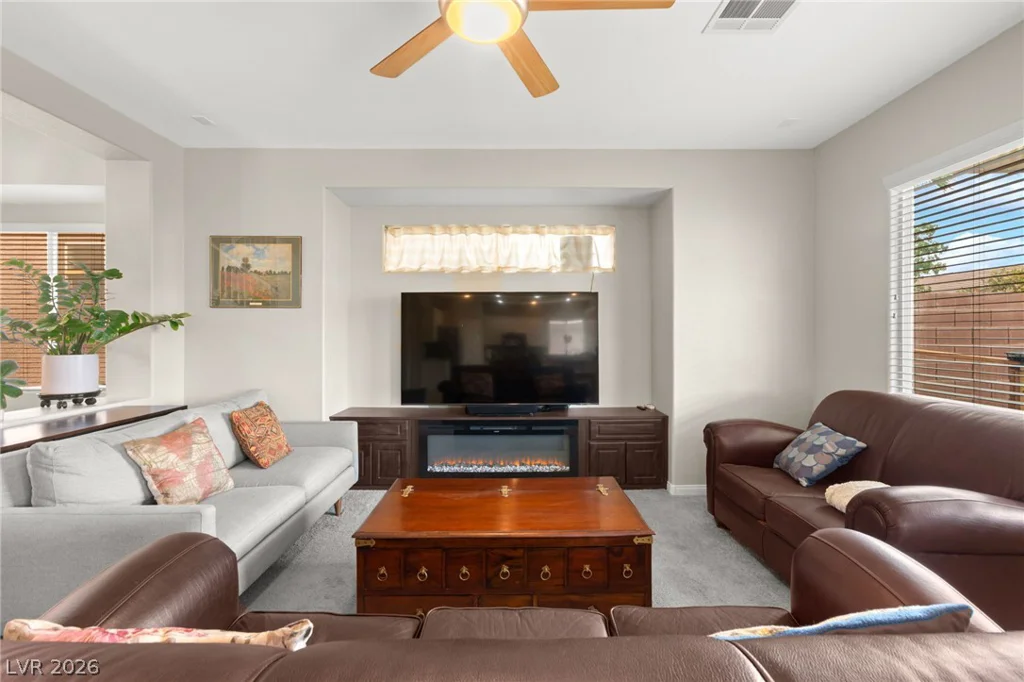 6172 Whitelion Walk, Las Vegas, NV 89148