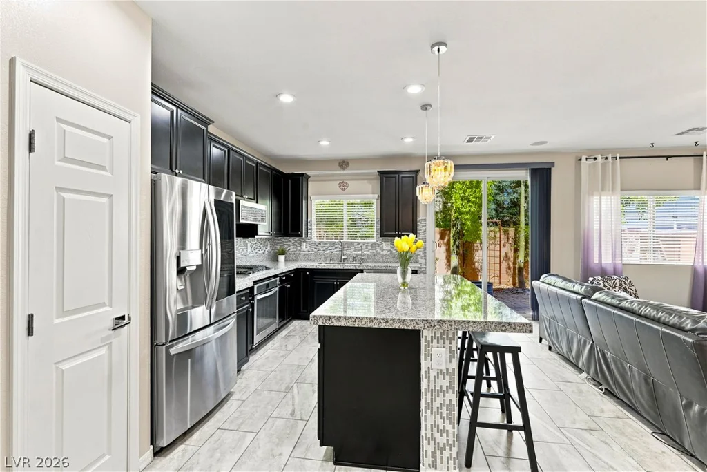 8240 Southern Cross, Las Vegas, NV 89131