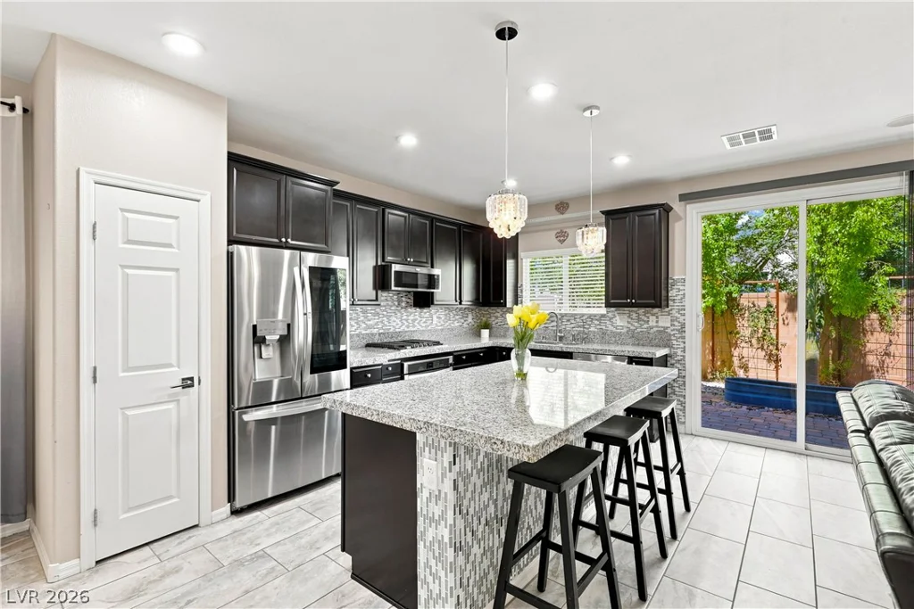 8240 Southern Cross, Las Vegas, NV 89131