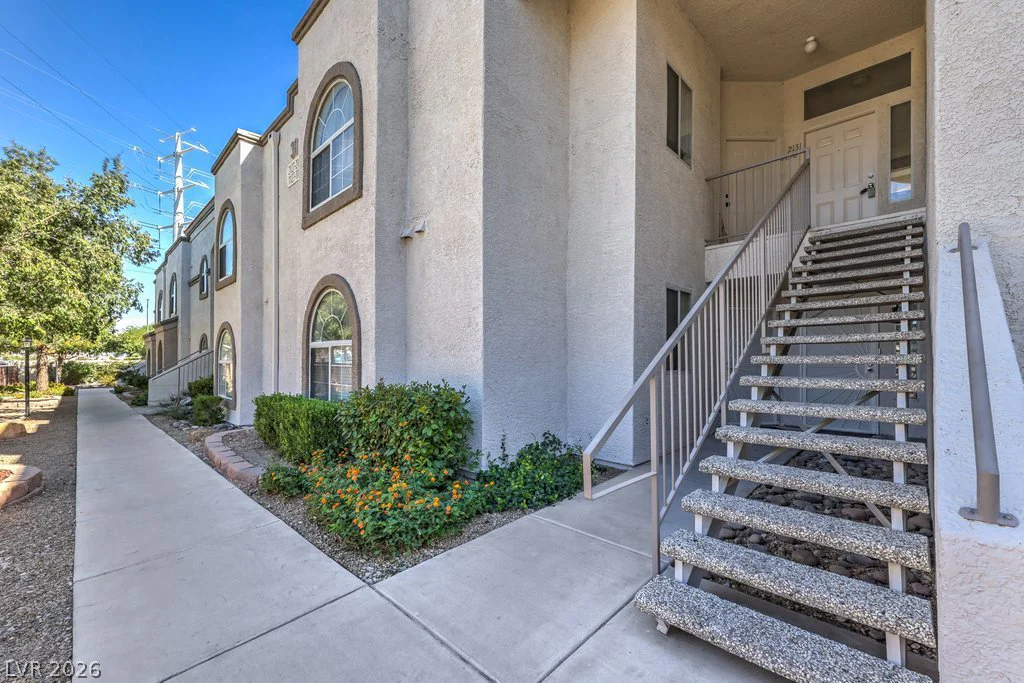 3125 Buffalo, Las Vegas, NV 89128