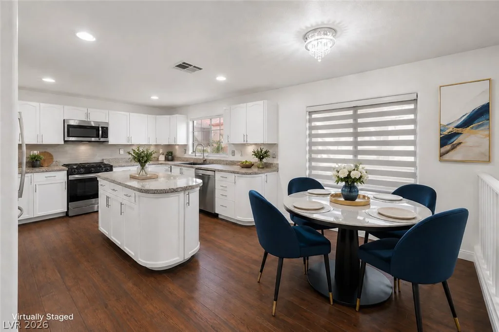7882 Gilmore, Las Vegas, NV 89129