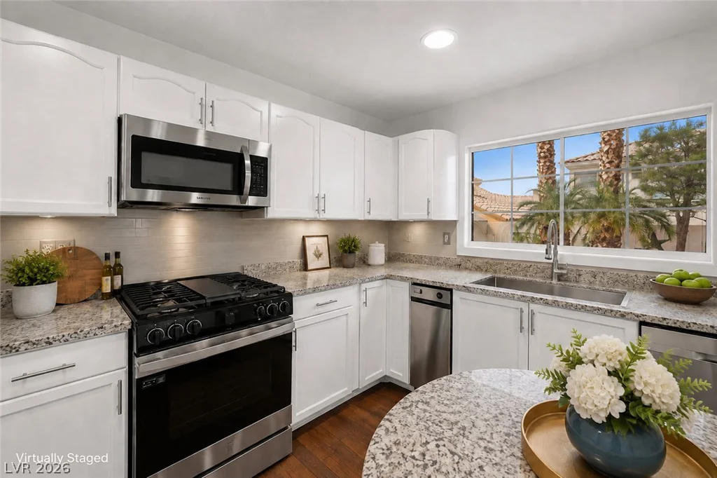 7882 Gilmore, Las Vegas, NV 89129