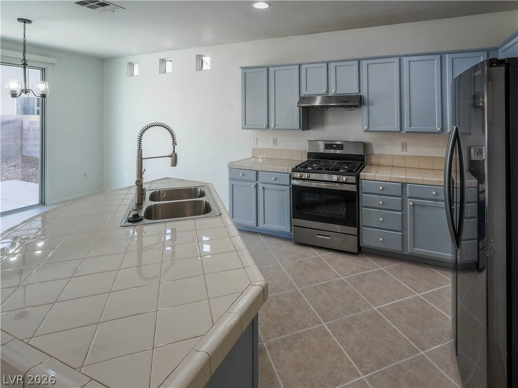 7019 Somera, Las Vegas, NV 89113