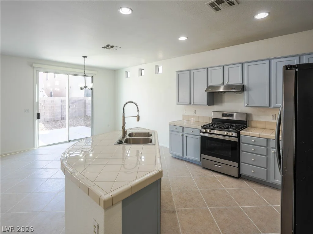 7019 Somera, Las Vegas, NV 89113