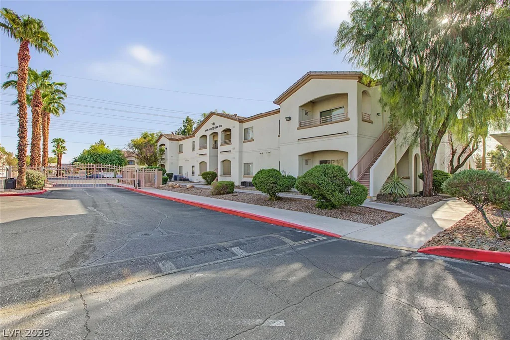 5655 Sahara, Las Vegas, NV 89142
