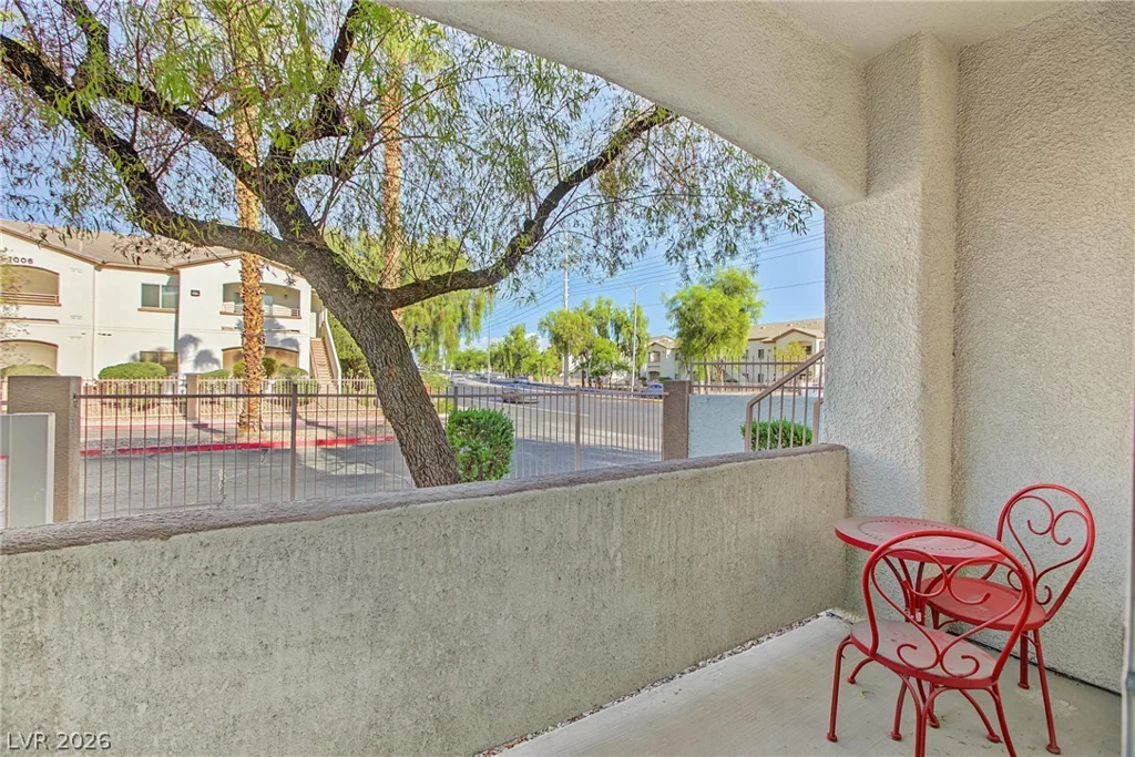 5655 Sahara, Las Vegas, NV 89142