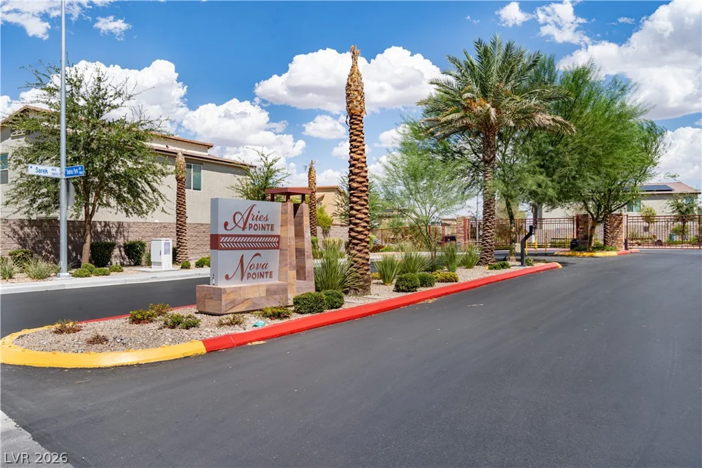 3831 Lambent, North Las Vegas, NV 89084