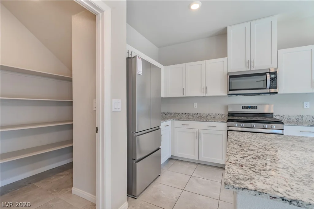 3831 Lambent, North Las Vegas, NV 89084