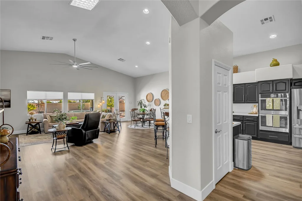 5201 Primrose Flower, Las Vegas, NV 89131