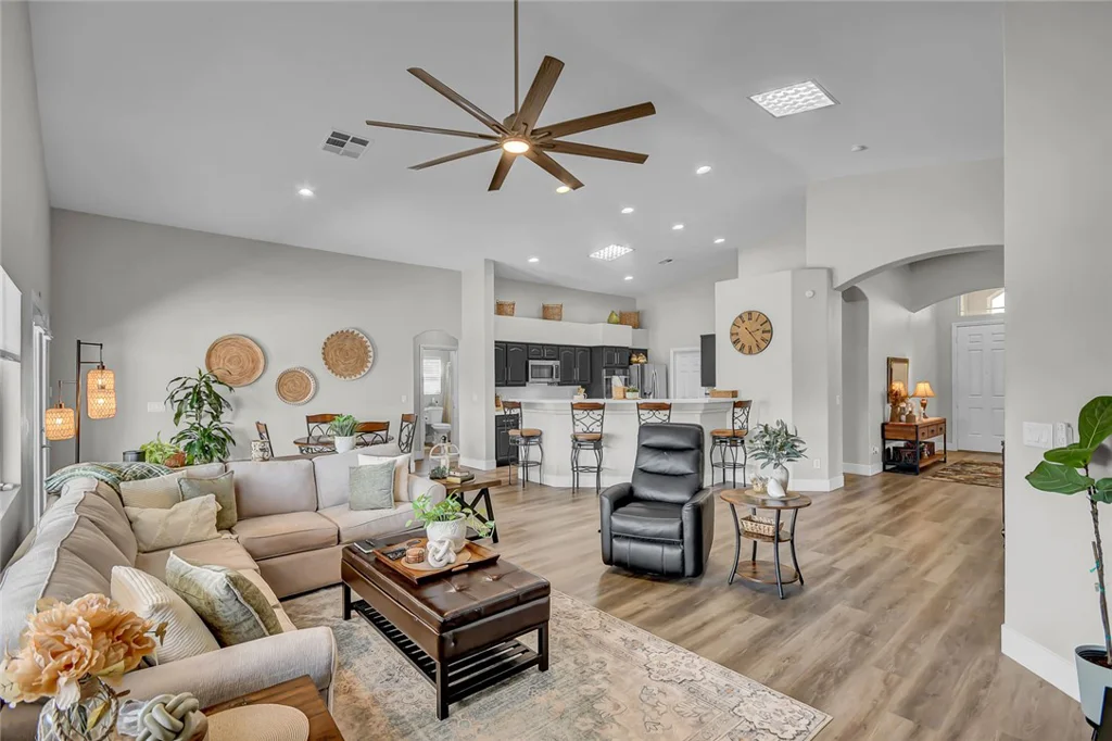 5201 Primrose Flower, Las Vegas, NV 89131