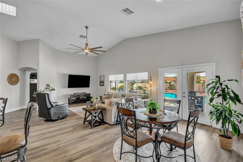 5201 Primrose Flower, Las Vegas, NV 89131