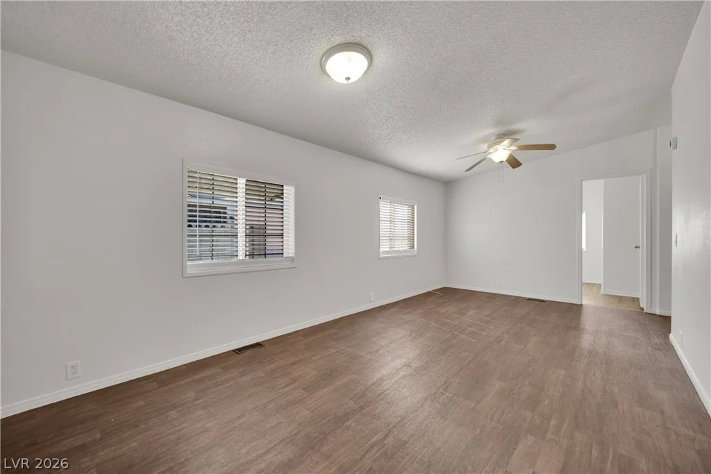 5914 Sassy Rose, Las Vegas, NV 89122