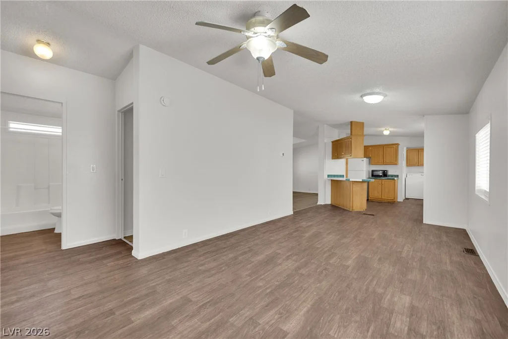 5914 Sassy Rose, Las Vegas, NV 89122