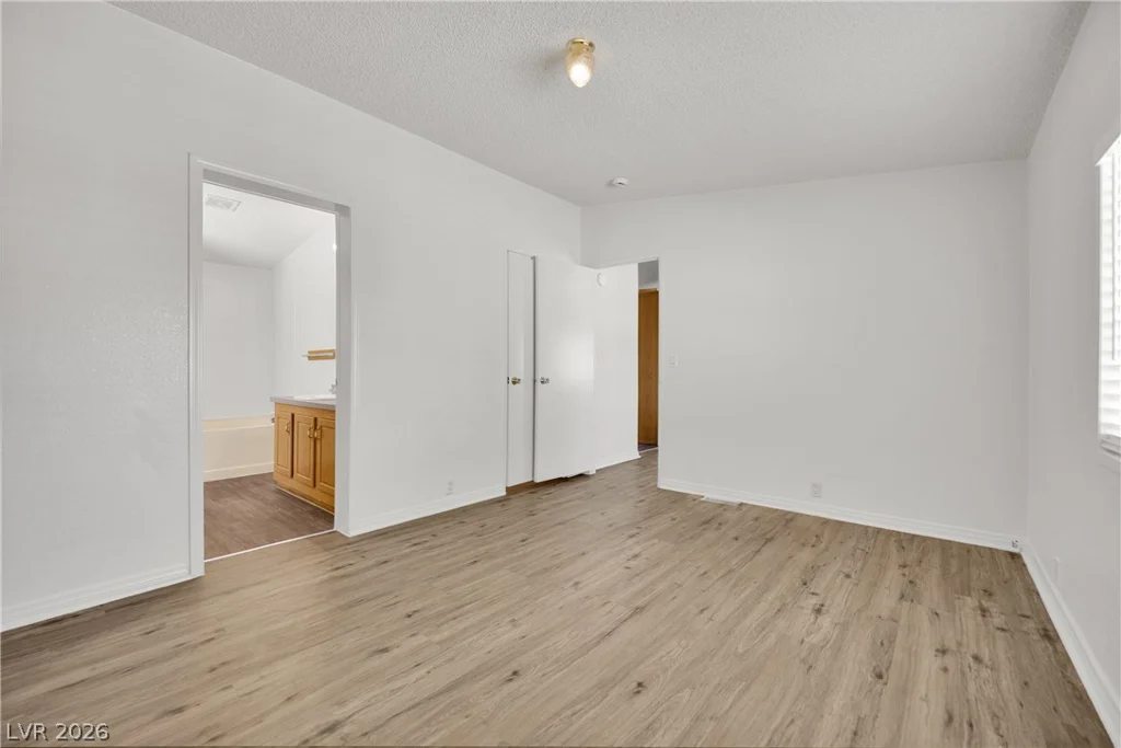 5914 Sassy Rose, Las Vegas, NV 89122