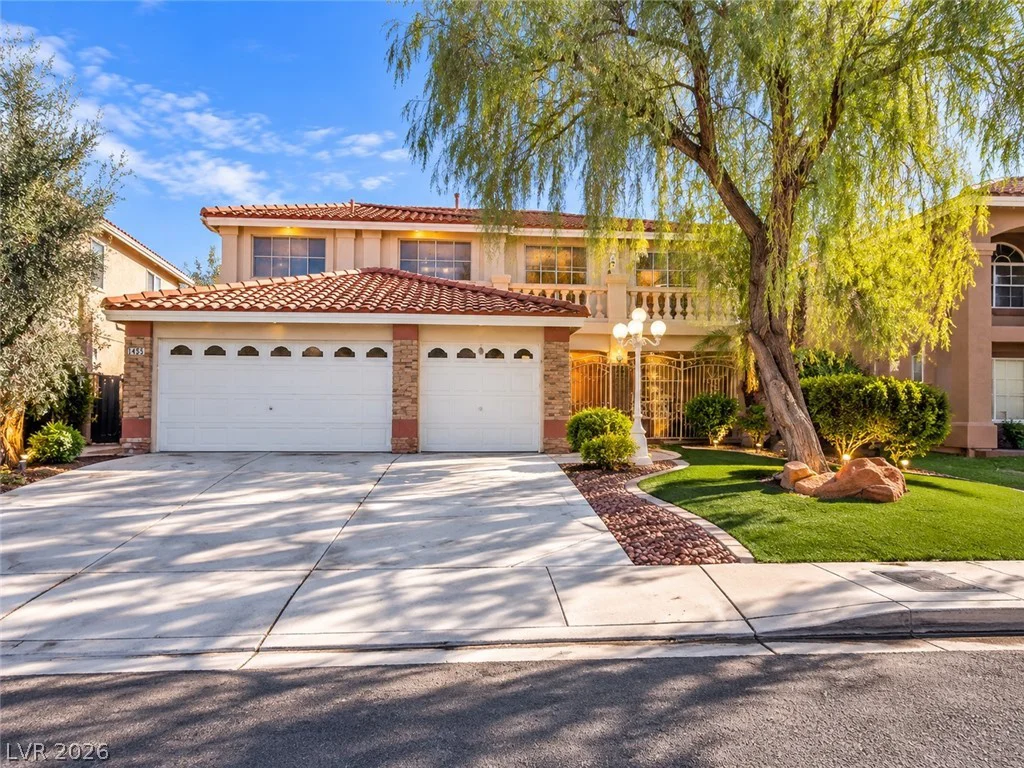 1465 Falling Snow, Las Vegas, NV 89183