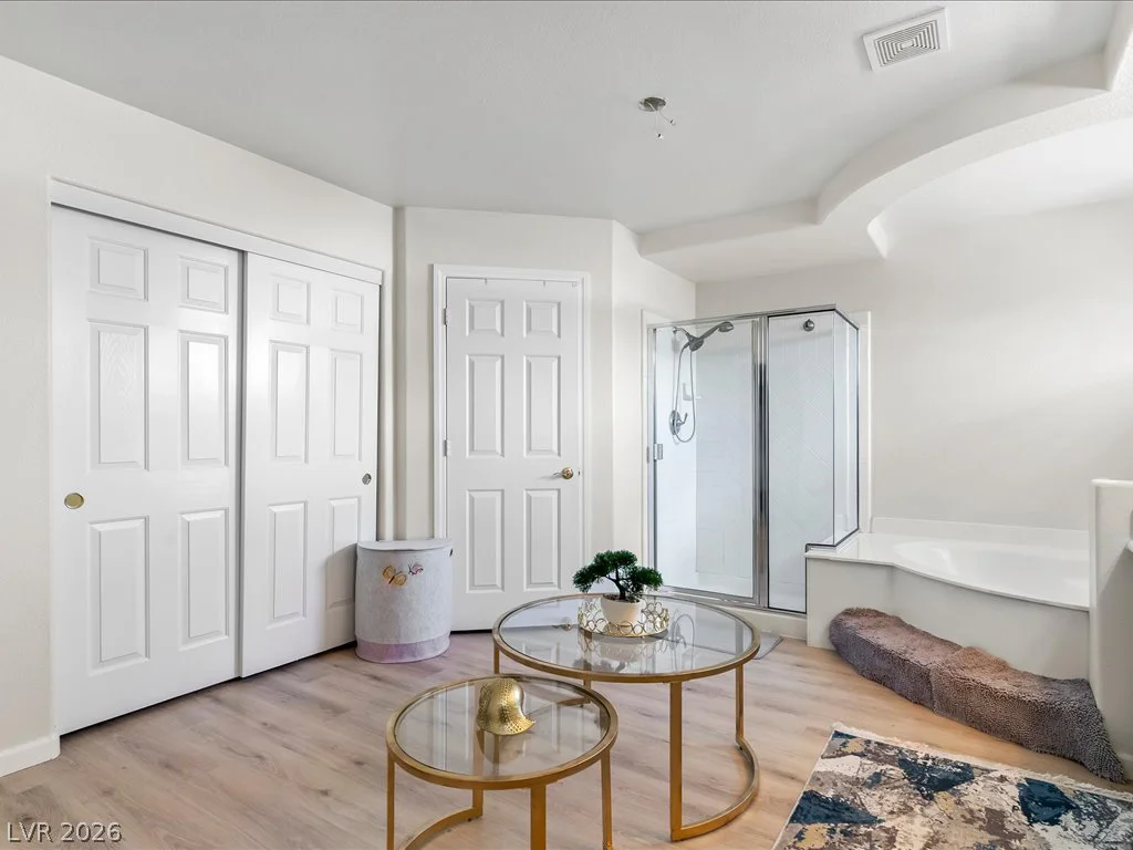 1465 Falling Snow, Las Vegas, NV 89183