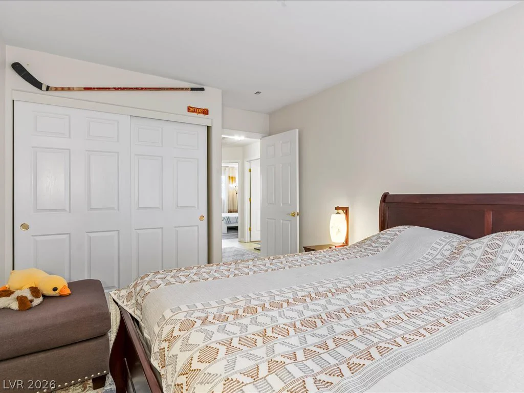 1465 Falling Snow, Las Vegas, NV 89183