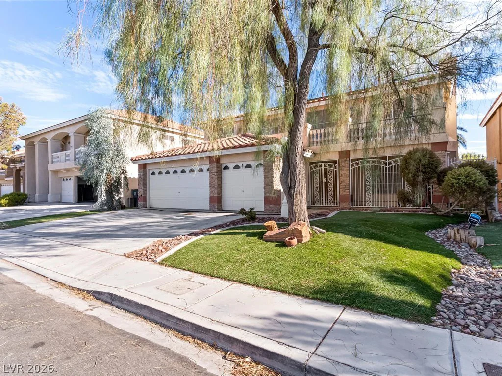 1465 Falling Snow, Las Vegas, NV 89183