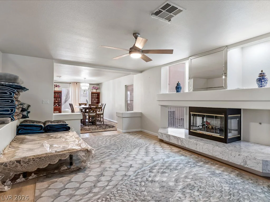 1465 Falling Snow, Las Vegas, NV 89183