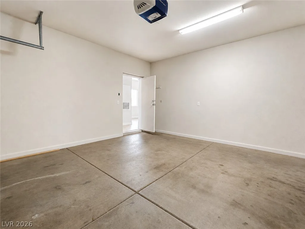 7450 Eastern, Las Vegas, NV 89123