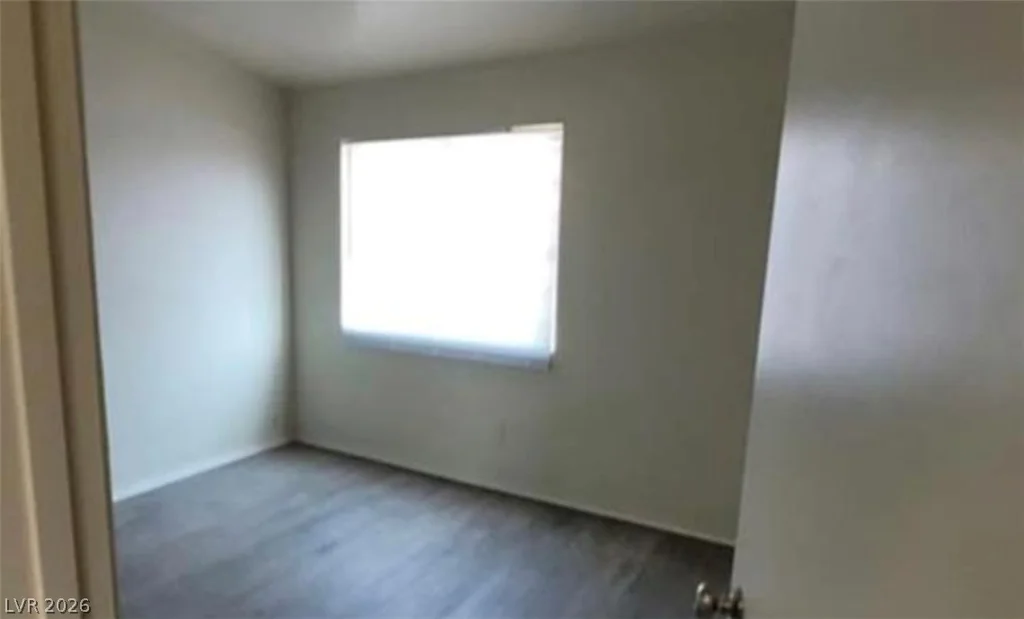 2501 Charleville, Las Vegas, NV 89106