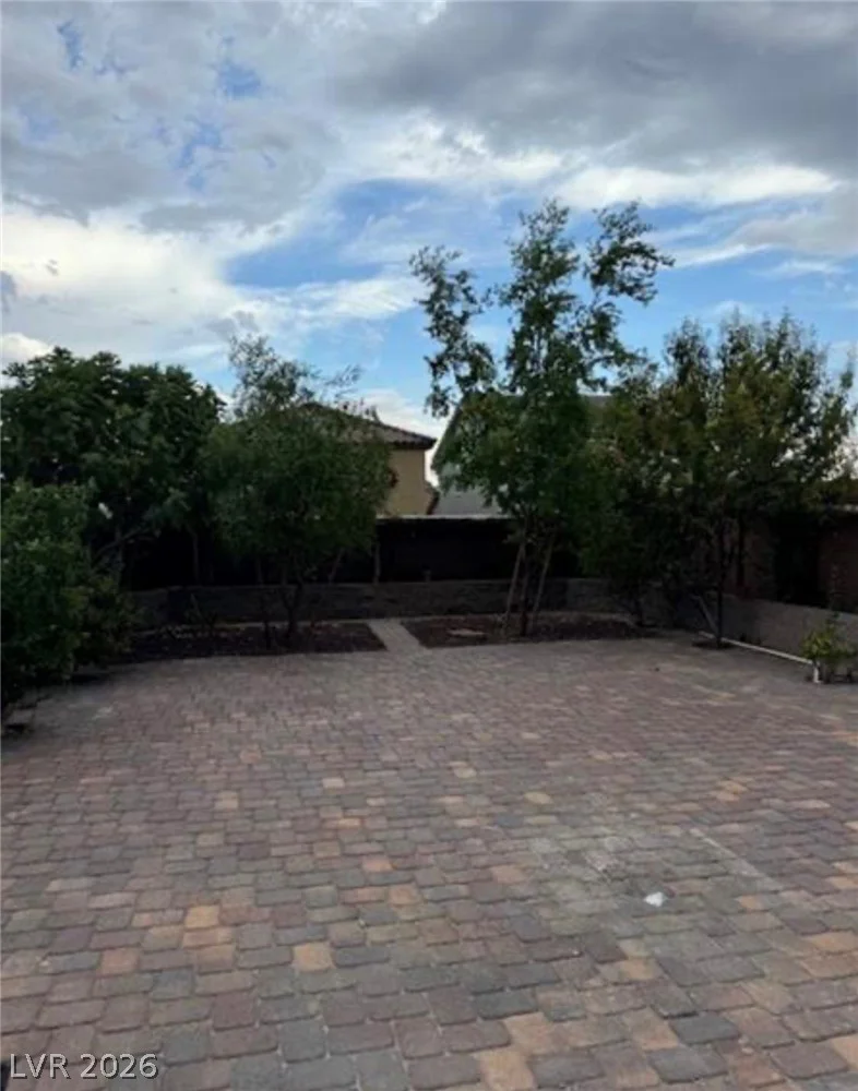1630 Harvest Pecan, Las Vegas, NV 89108