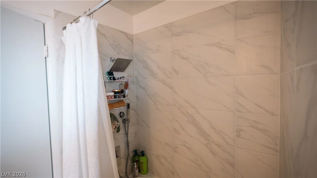 3549 Reno, Las Vegas, NV 89120