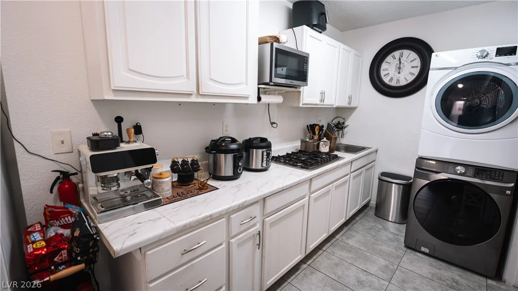 3549 Reno, Las Vegas, NV 89120
