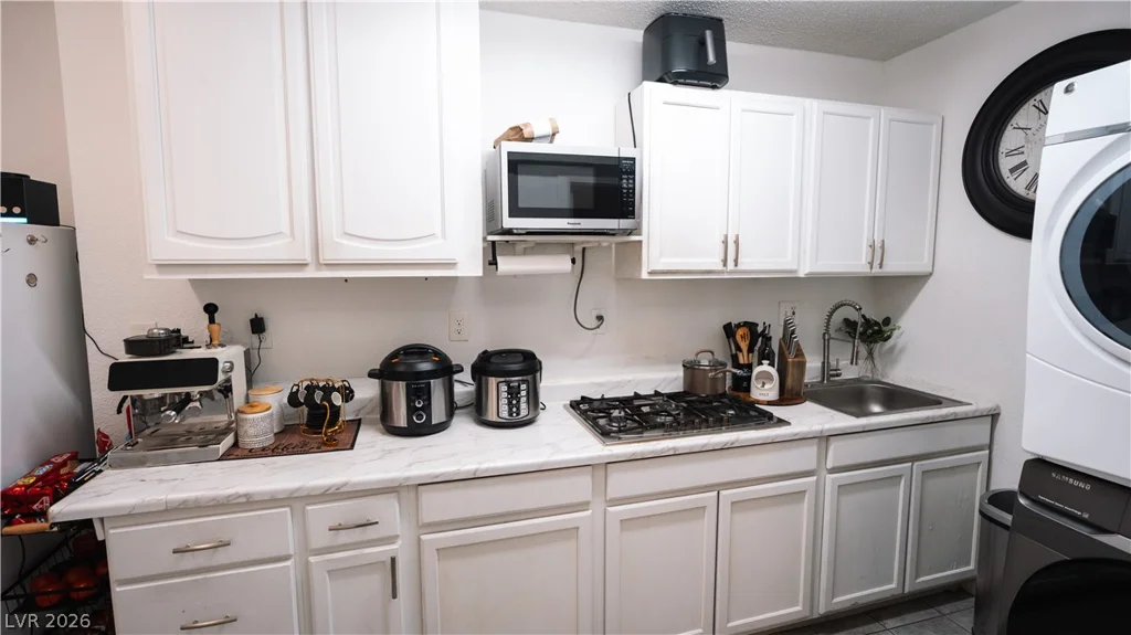 3549 Reno, Las Vegas, NV 89120