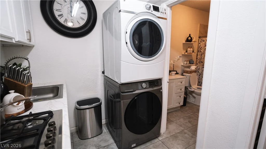3549 Reno, Las Vegas, NV 89120