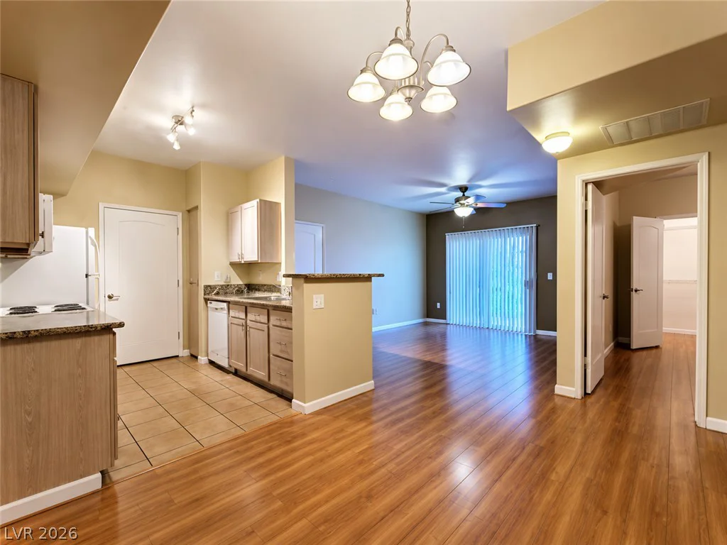2615 Gary, Las Vegas, NV 89123