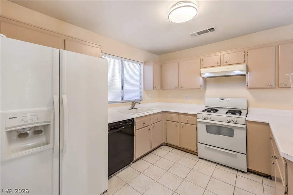 4656 Baby Bird, Las Vegas, NV 89115